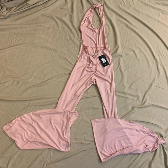 -NWT- Fashion Nova Blush Pink Flared Jumpsuit - Picture 13 of 16